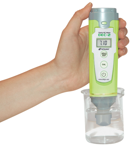 ATAGO（愛拓）數(shù)顯電導率儀 DEC-2.png